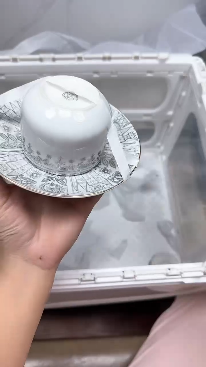 【闪购商品】2199回流瓷器默认微瑕，18.8包邮