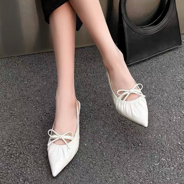 细跟新款牛皮后空凉鞋51496米色