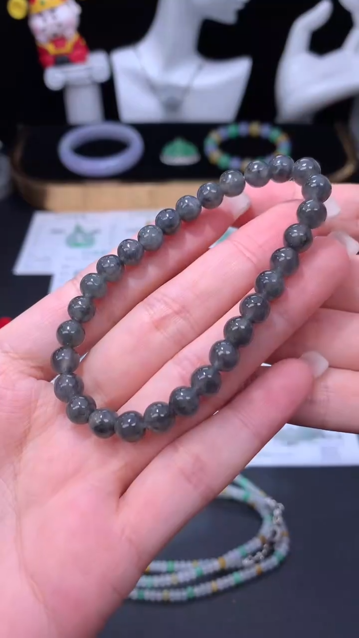 未镶嵌定制翡翠48小时鉴赏期 退货不扣服务费