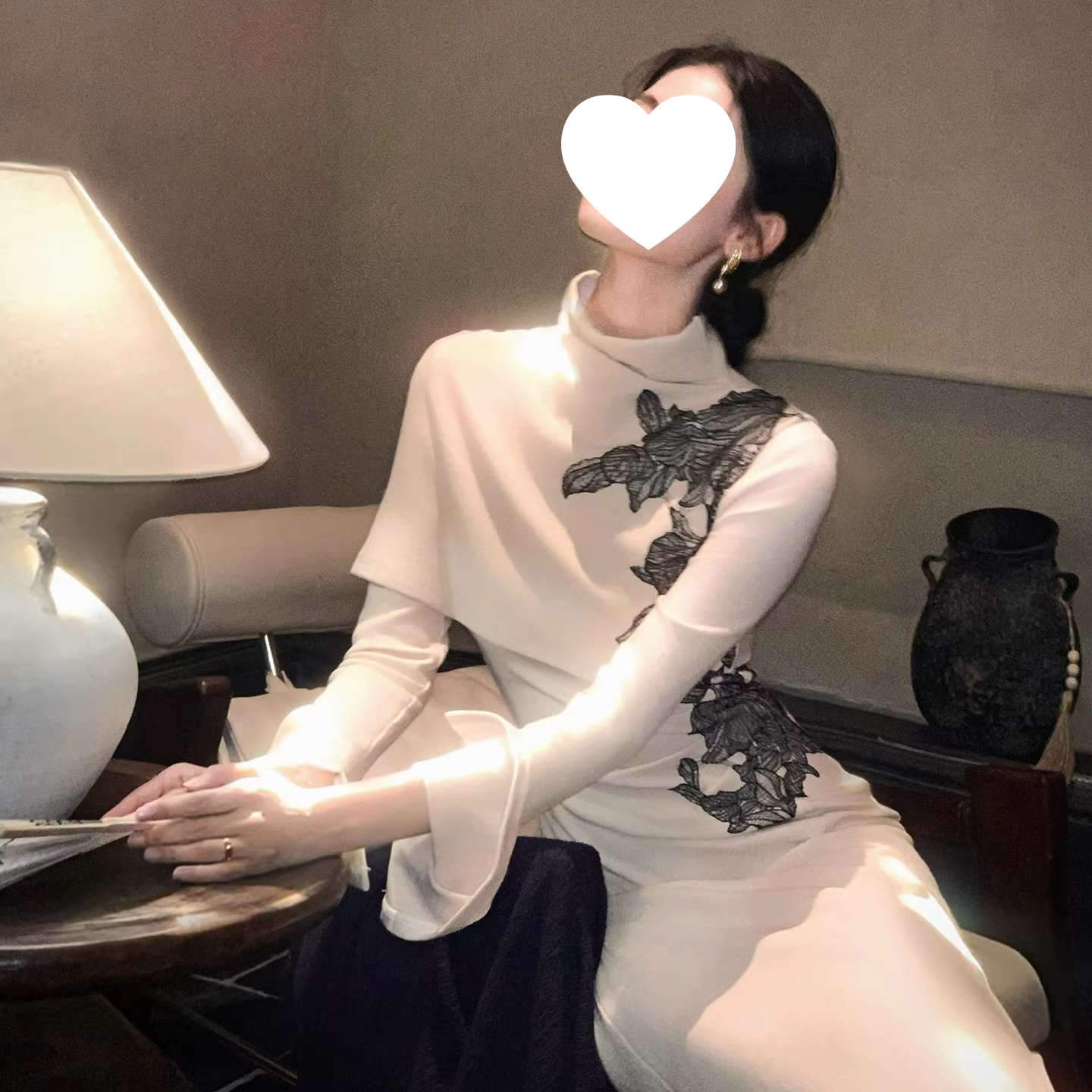 【秋枫叙】国风新中式撞色蕾丝贴花高领披肩气质旗袍裙套装