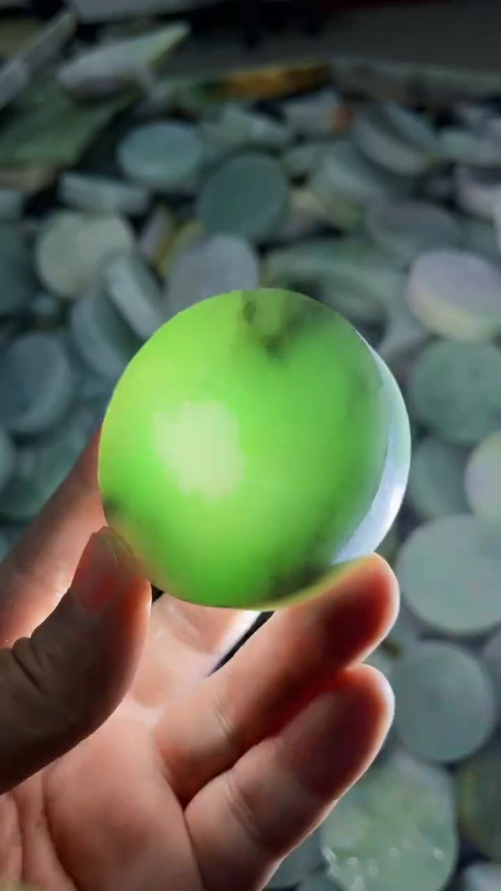 【闪购商品】翡翠挂件未镶嵌A货康壹134