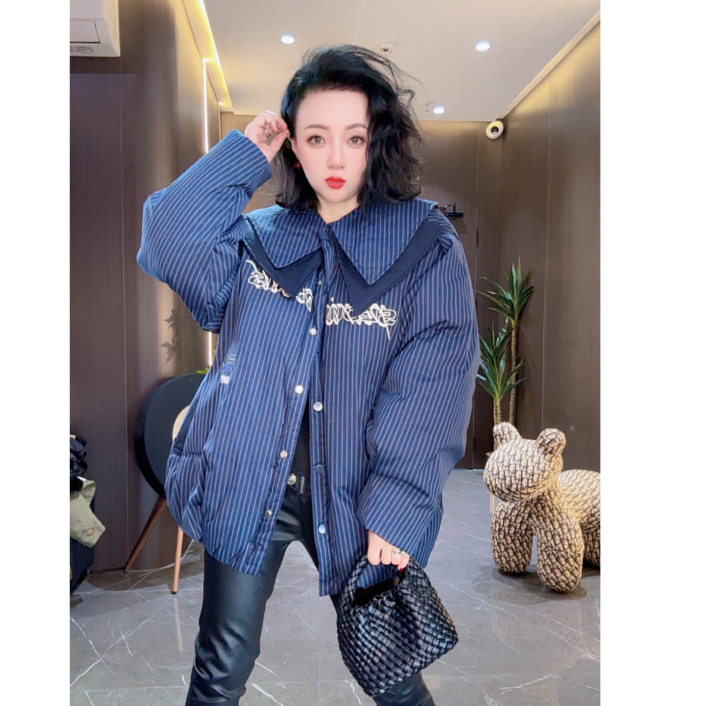 欧货6076冬季新款蓝色条纹拼色短款加厚保暖羽绒服