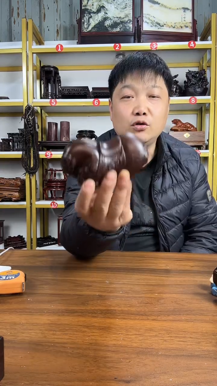 木快*非洲黑檀立体唐马13*6.5CM