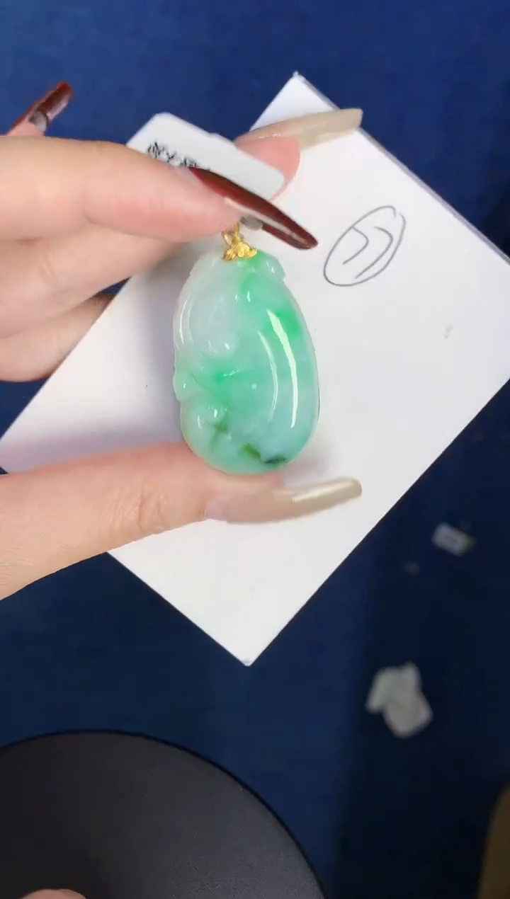 【闪购商品】翡翠颈饰18K金镶嵌0000000000