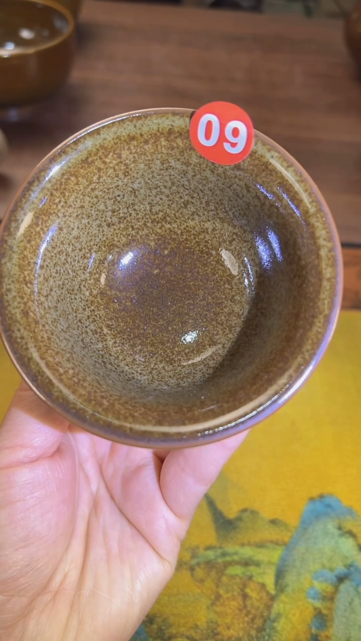 双拼色石头釉土釉压手杯