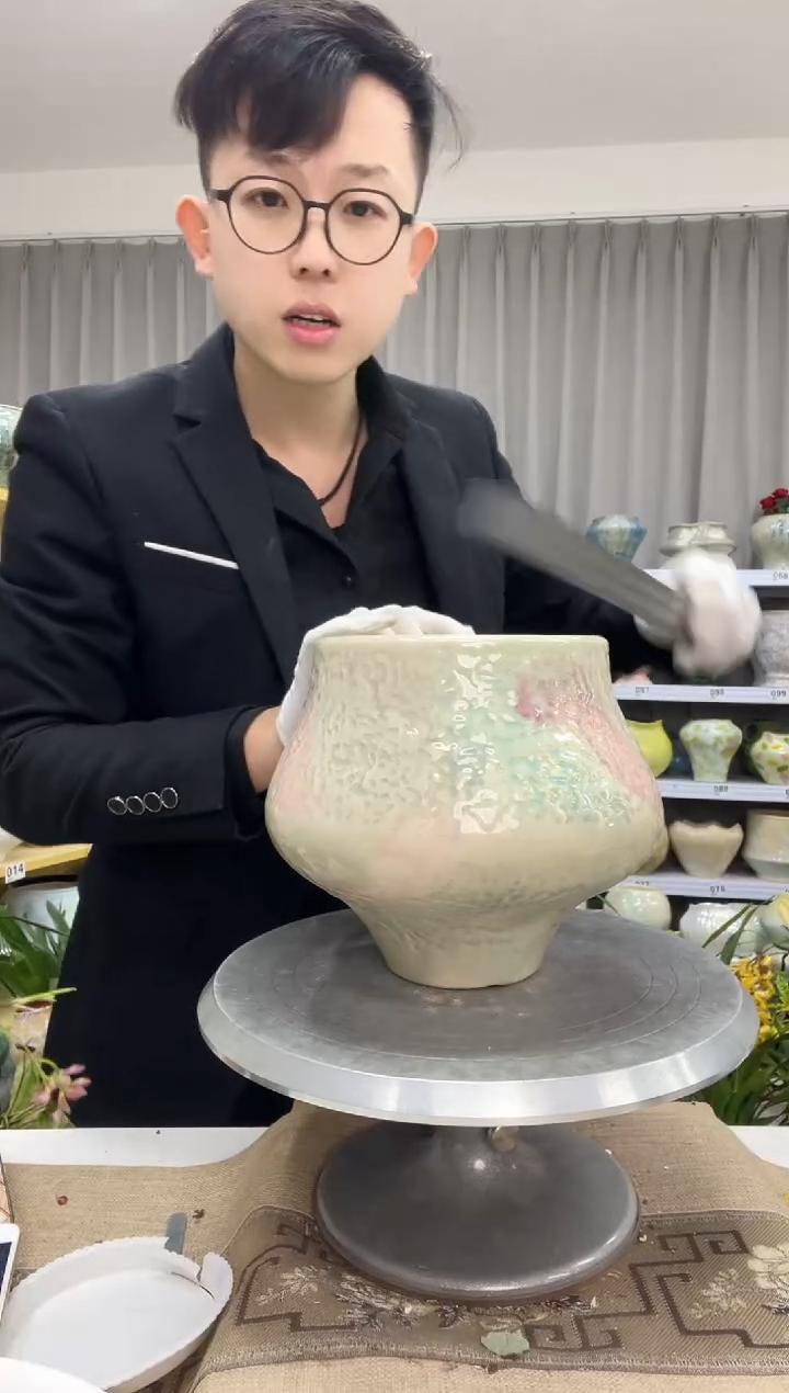 【12.27】花盆链接 高 ： 18 口：15