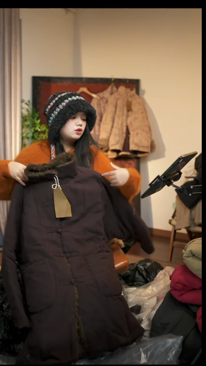 NO退NO换 咖啡色棉服外套