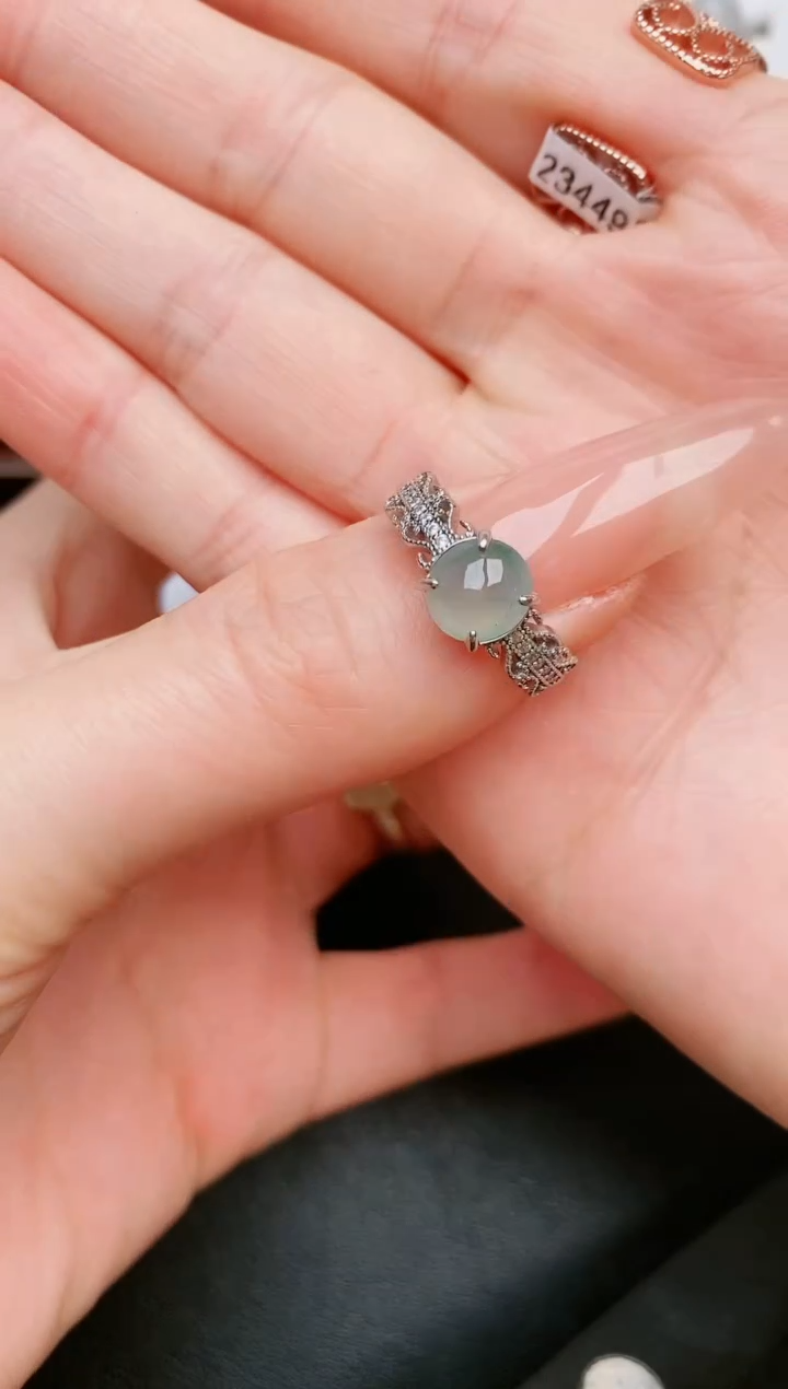 【闪购商品】翡翠戒指银S925镶嵌....