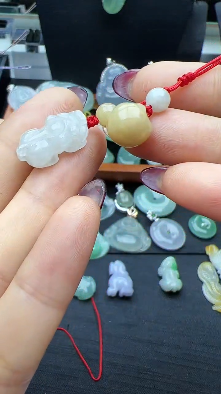 【闪购商品】翡翠挂件未镶嵌貔貅挂件