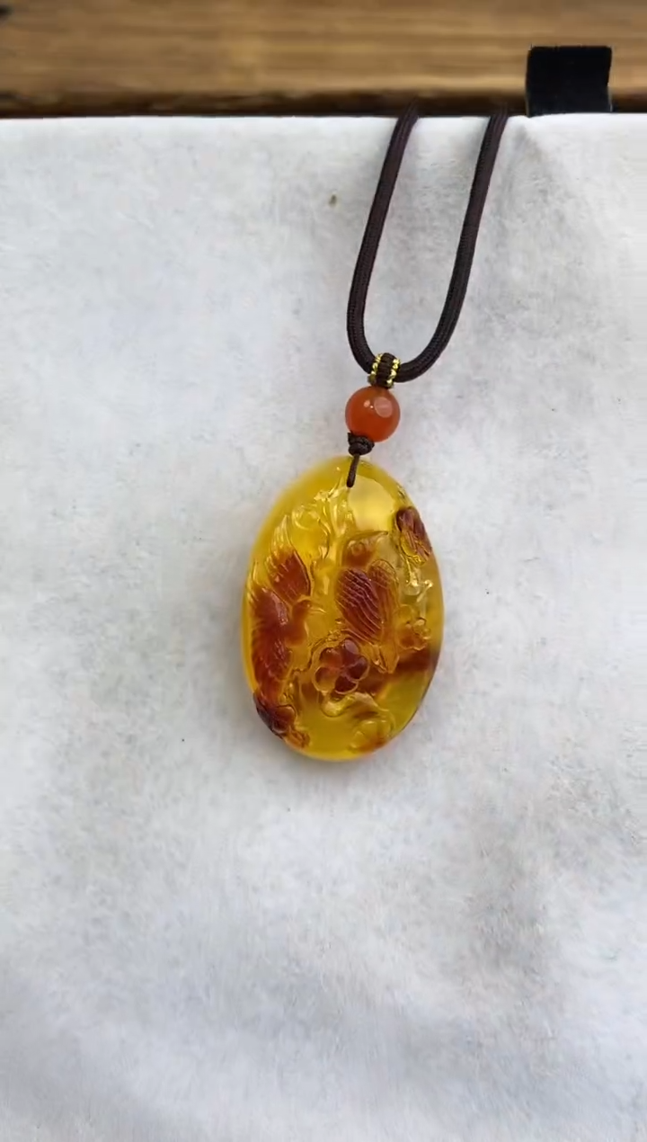 未镶嵌琥珀裸石10813026-特价吊坠