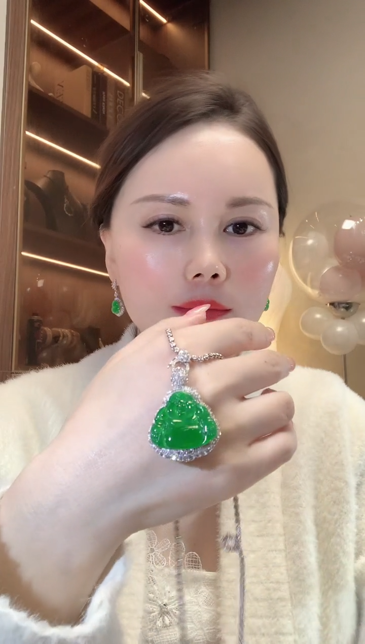 【闪购商品】翡翠吊坠(不含链)18K金镶嵌D32 佛公吊坠