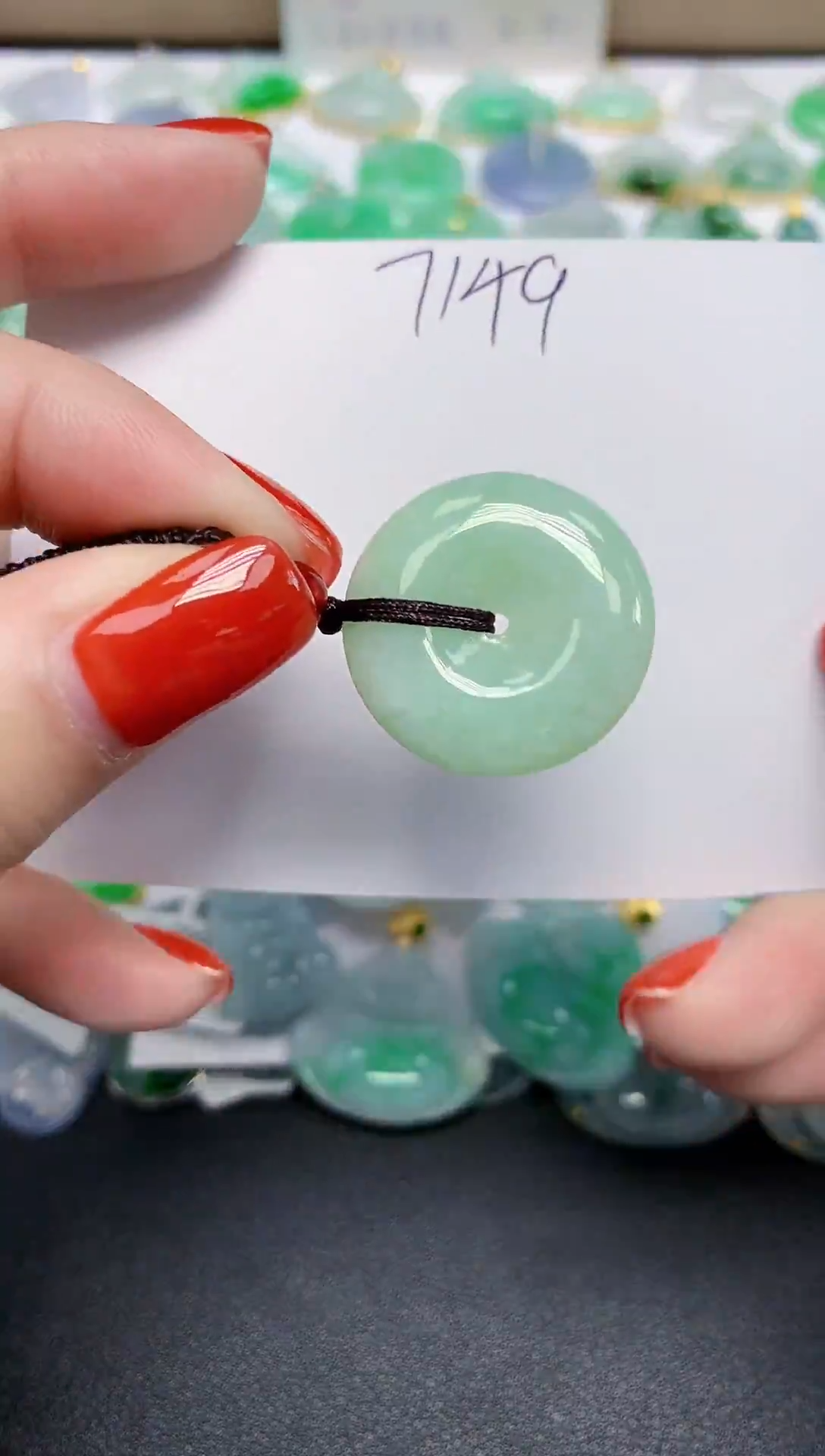 颈饰未镶嵌翡翠天然缅甸翡翠A货翡翠百元以上9元证书费自理