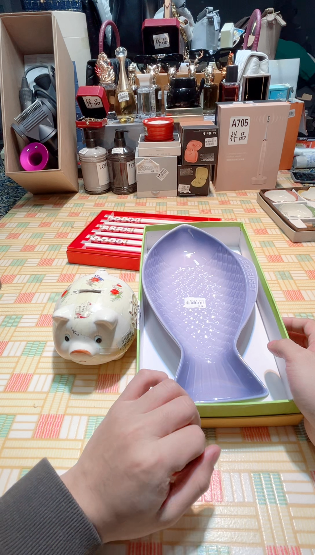 瓷片瓷器 库房到期 全部地板价@@1