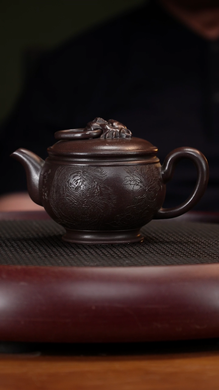 茶壶紫砂26ZWP龙环雄风 老紫泥230cc