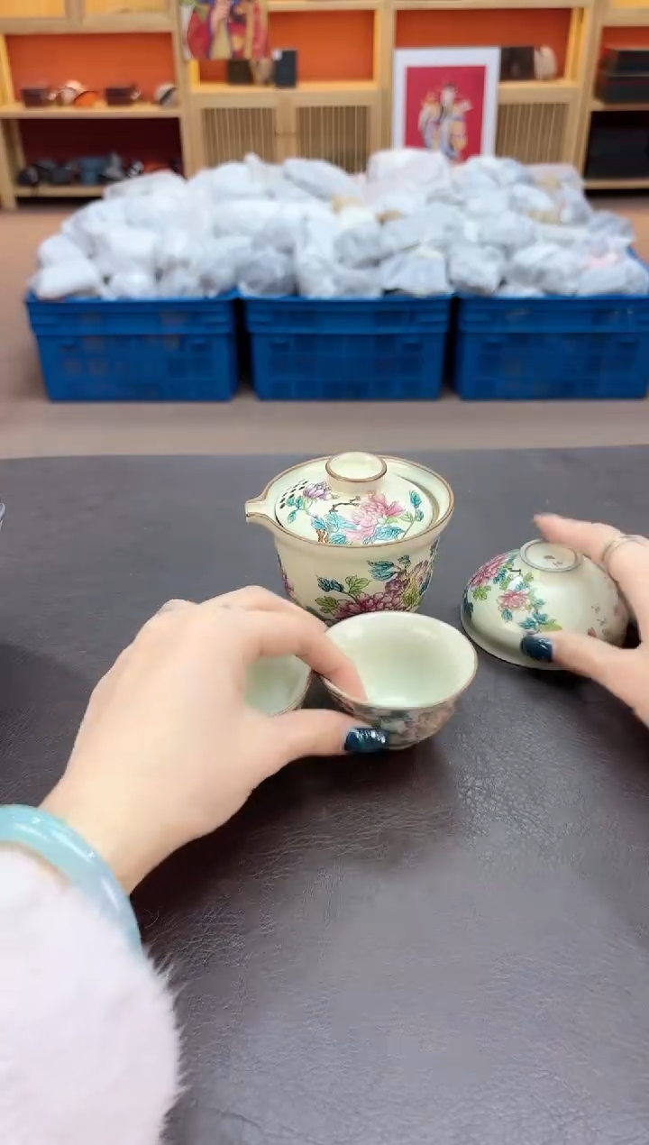 【闪购商品】摆件瓷SC1111111111111