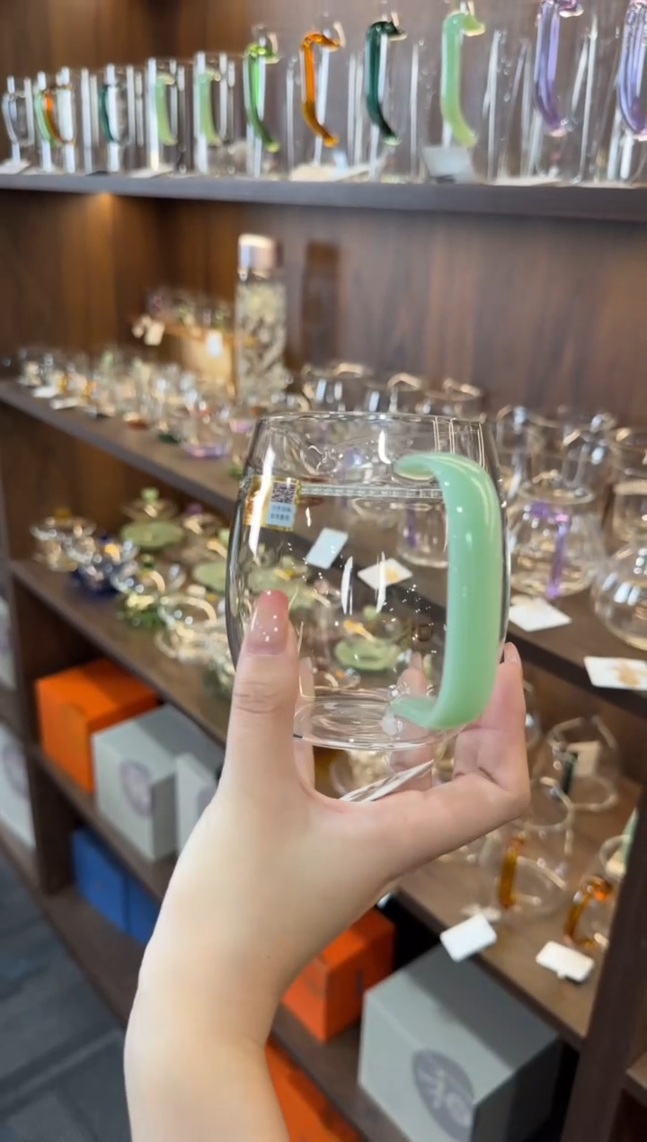 禾器澄然月牙浅玉色