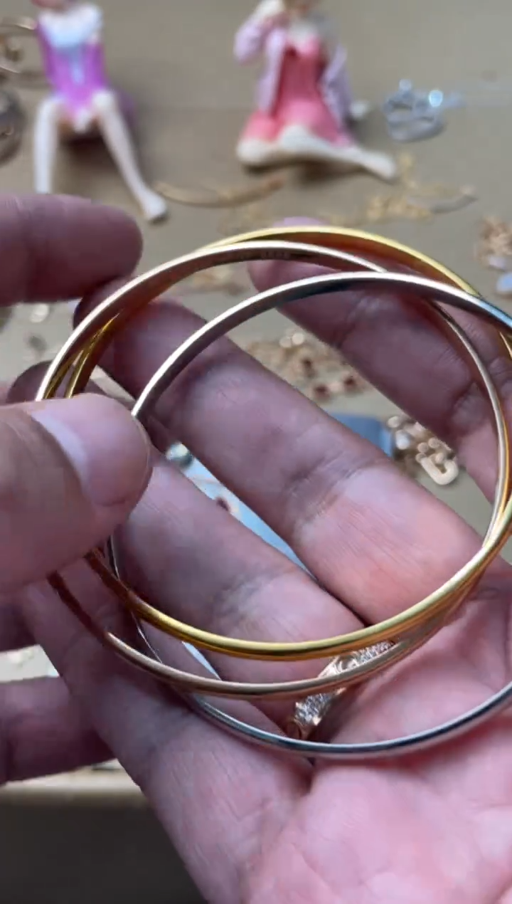 瓷片嘉荣当康大姐fu的总铺