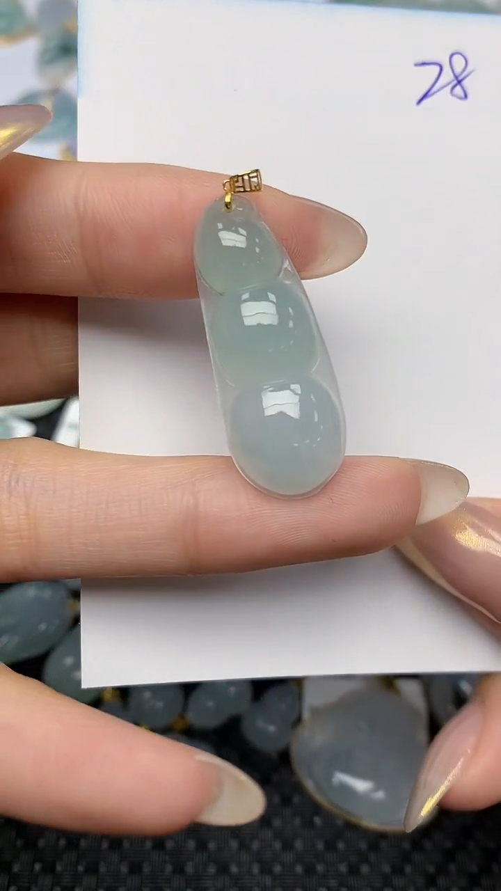 【闪购商品】翡翠颈饰18K金镶嵌天然翡翠a货