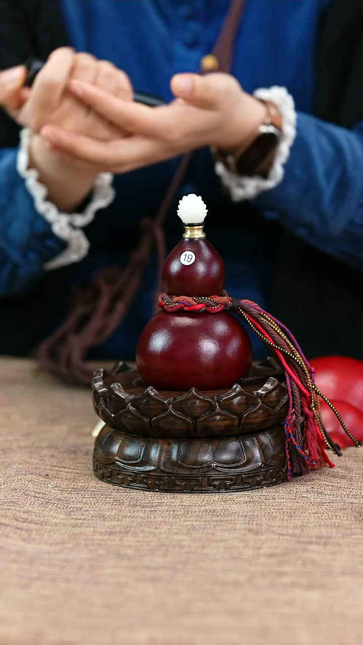 【闪购商品】19—光岳葫天然大漆酒葫芦不含莲花底座