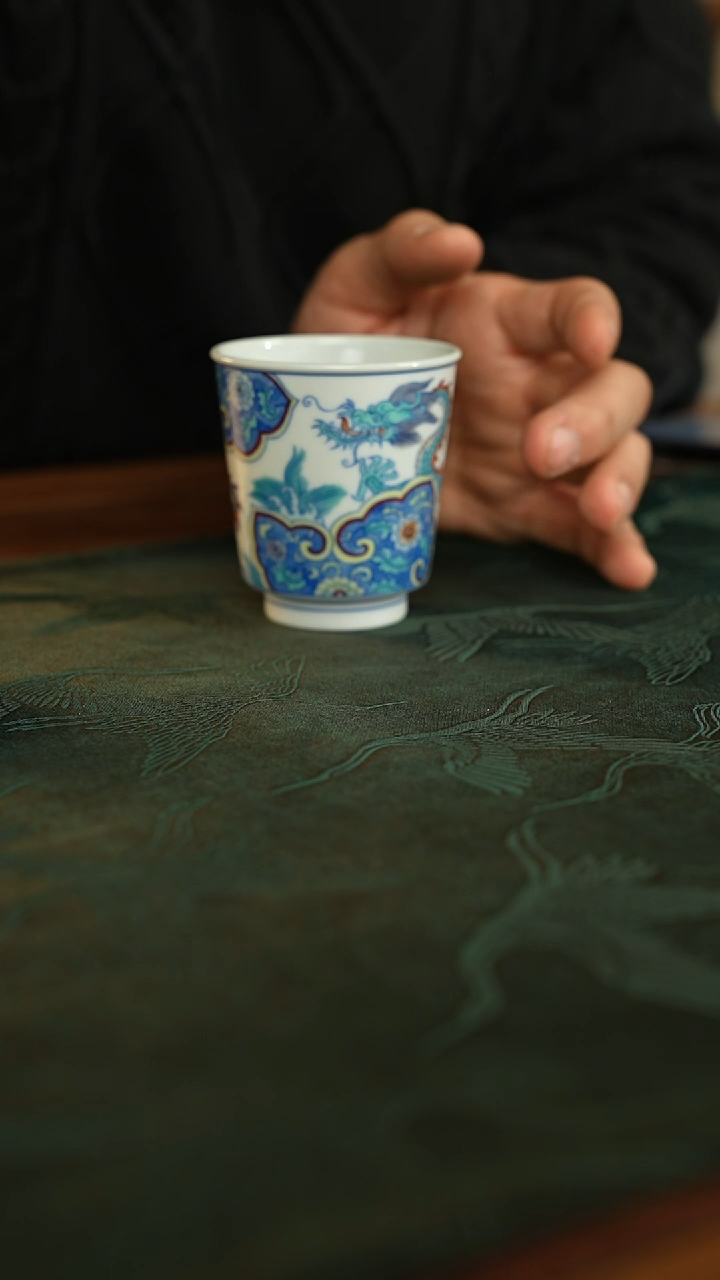 【闪购商品】景德镇瓷器瓷器如意纹斗彩