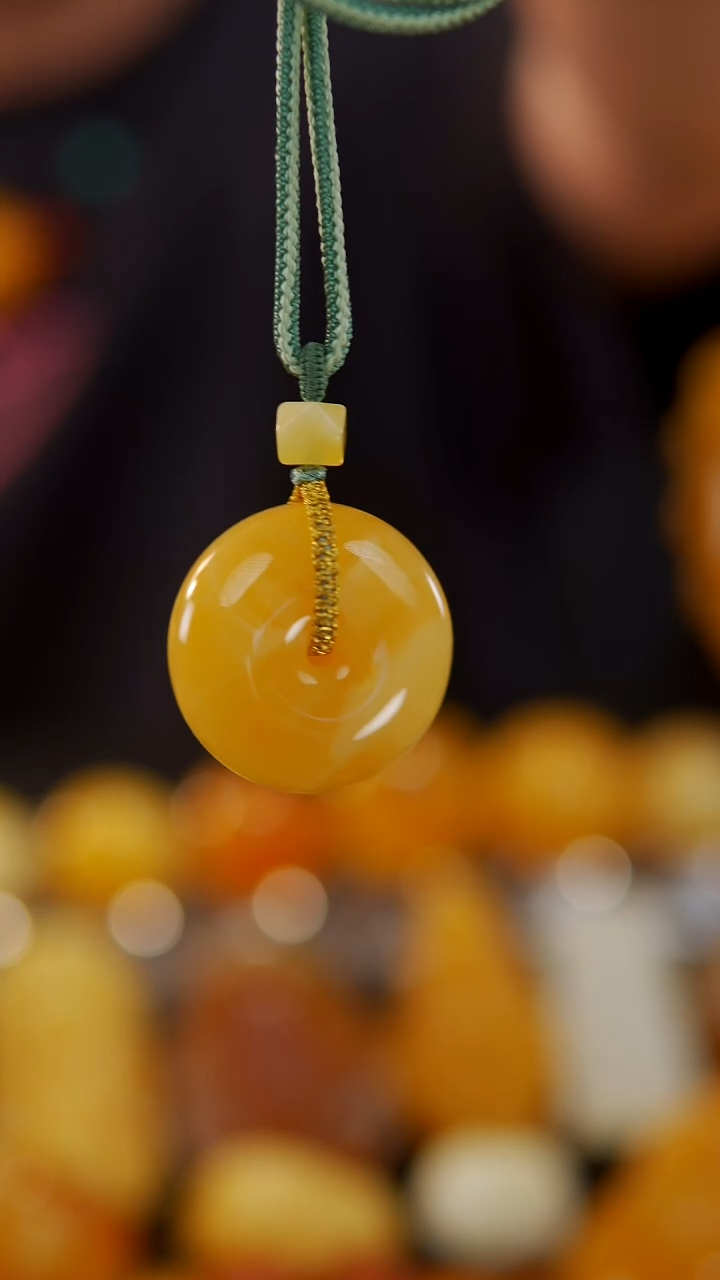 【闪购商品】蓝珀裸石未镶嵌焦皮平安扣14.6