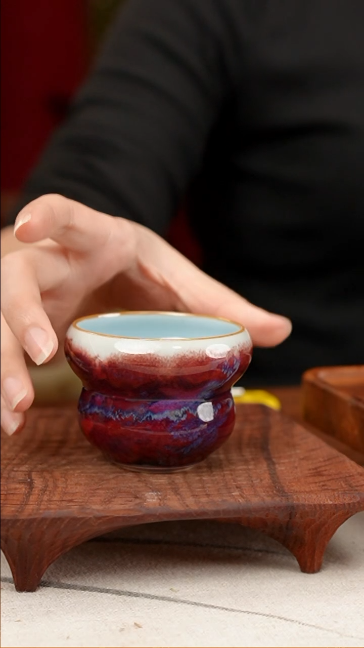 【闪购商品】摆件小师妹-钧瓷-信任