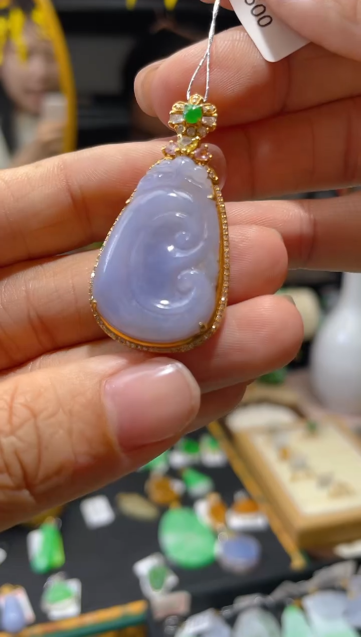 【闪购商品】翡翠颈饰18K金镶嵌假一赔三