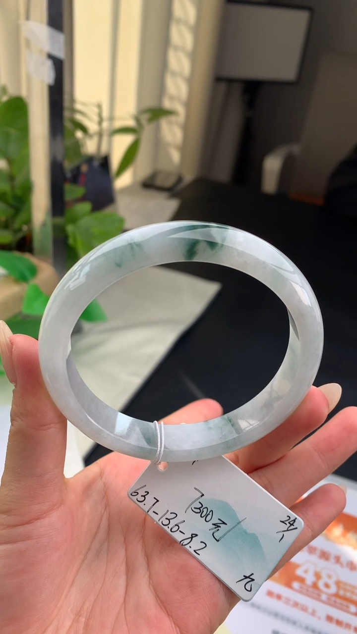 【闪购商品】翡翠手镯未镶嵌下单联系客服核对地址哦