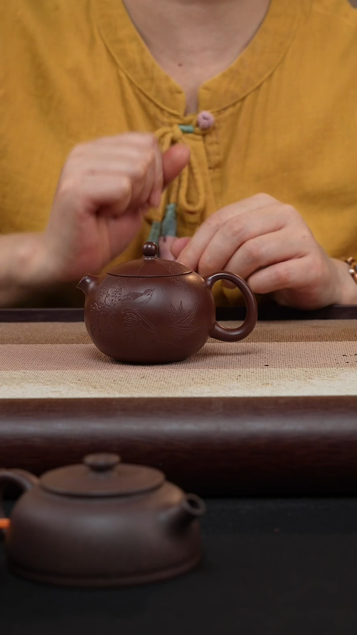 【闪购商品】紫砂茶壶河豚西施-紫泥-MH-1634