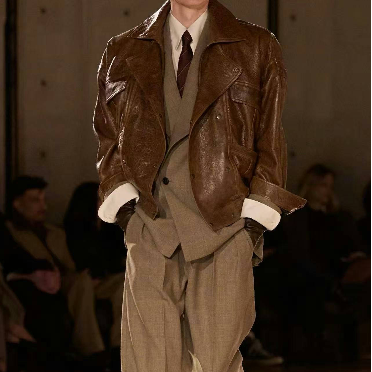 【19号链接】T60002轻奢潮牌男士百搭短袖T恤2025夏季新款宽松上衣