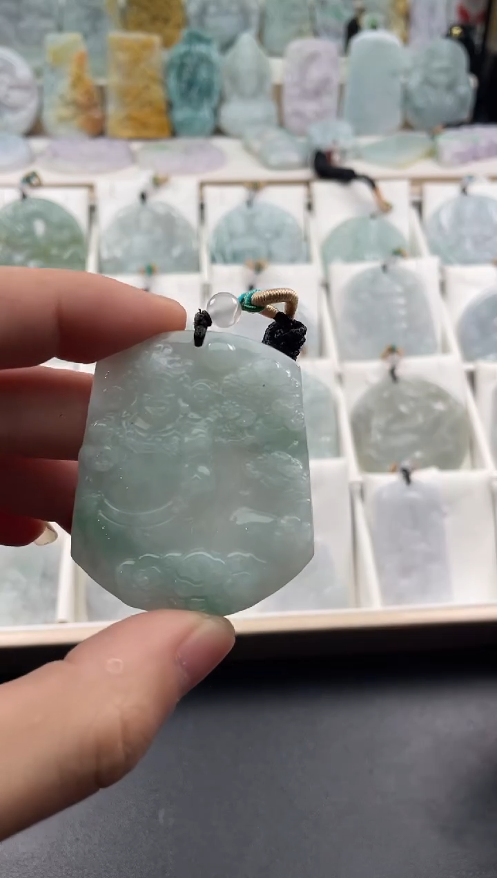 颈饰未镶嵌翡翠25/11/15/.244