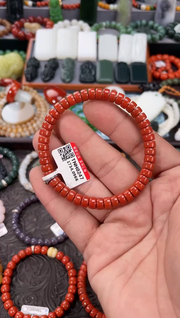 【闪购商品】南红玛瑙手串未镶嵌 多样性发一件TNH0247