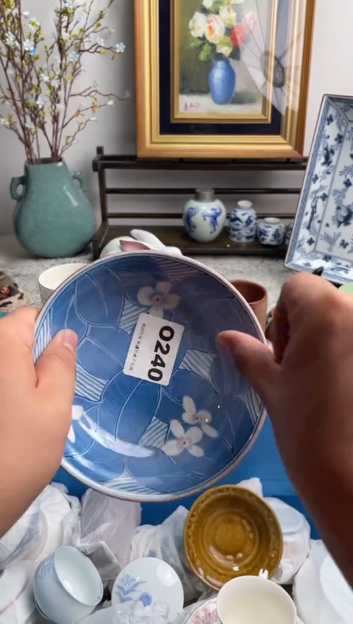 瓷片兔****呀240-O-