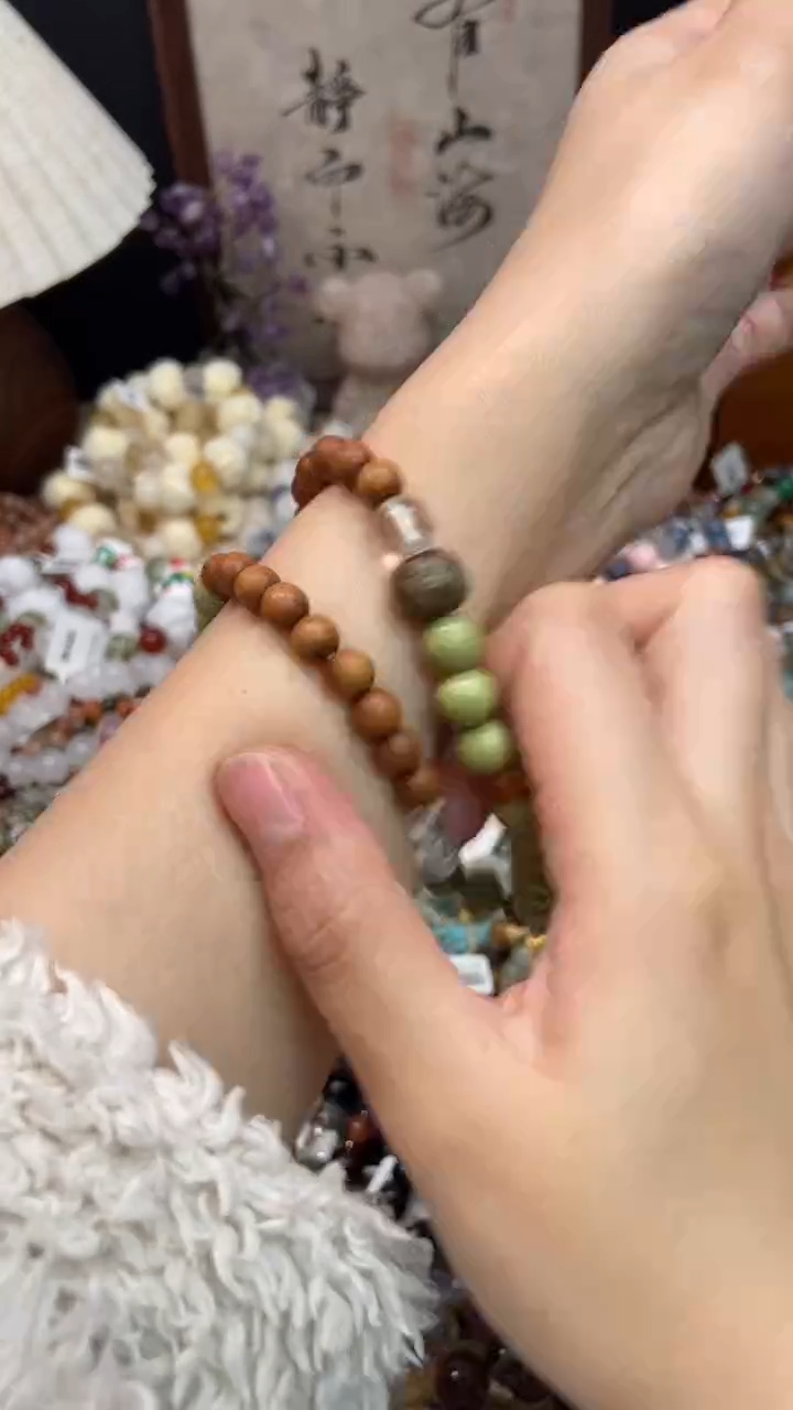 未镶嵌玛瑙手饰404
