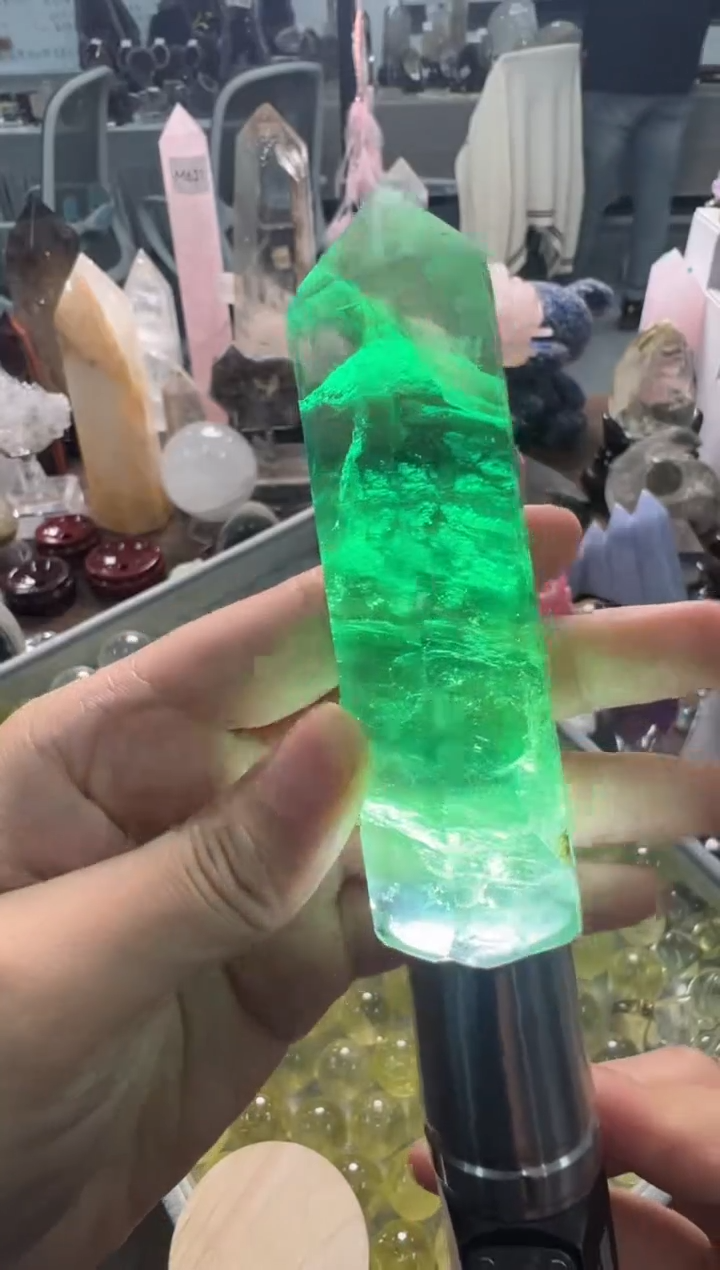 未镶嵌珠宝奇石萤石M436 约10.4cm