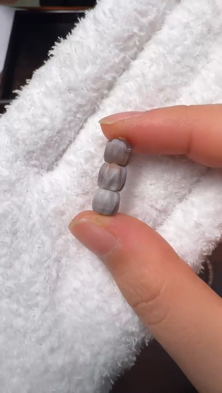 未镶嵌颈饰玛瑙/玉髓珠改雕刻配饰