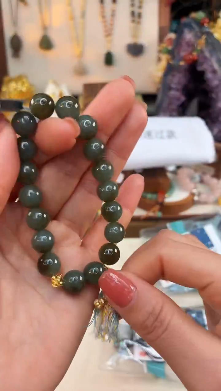 未镶嵌和田玉手饰@@C921D019386