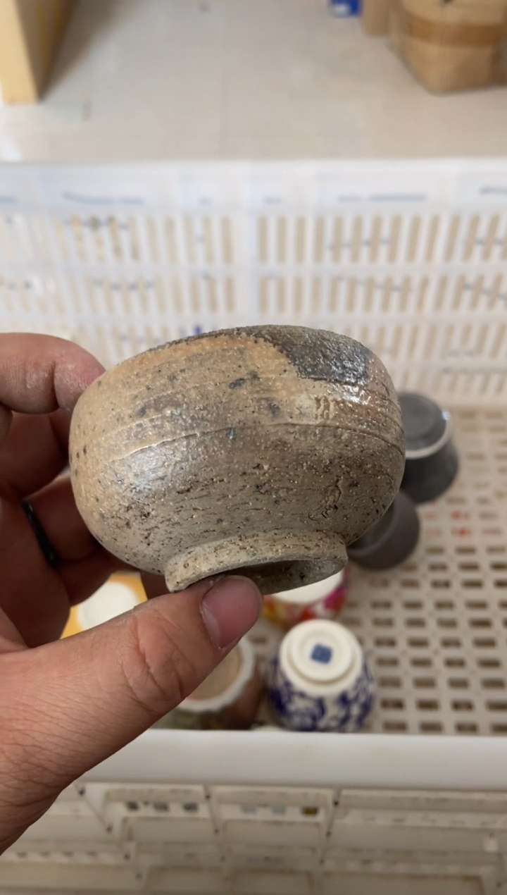 杯无运费险有瑕疵的摄影的产品有使用过的痕迹有点脏介意勿拍杯