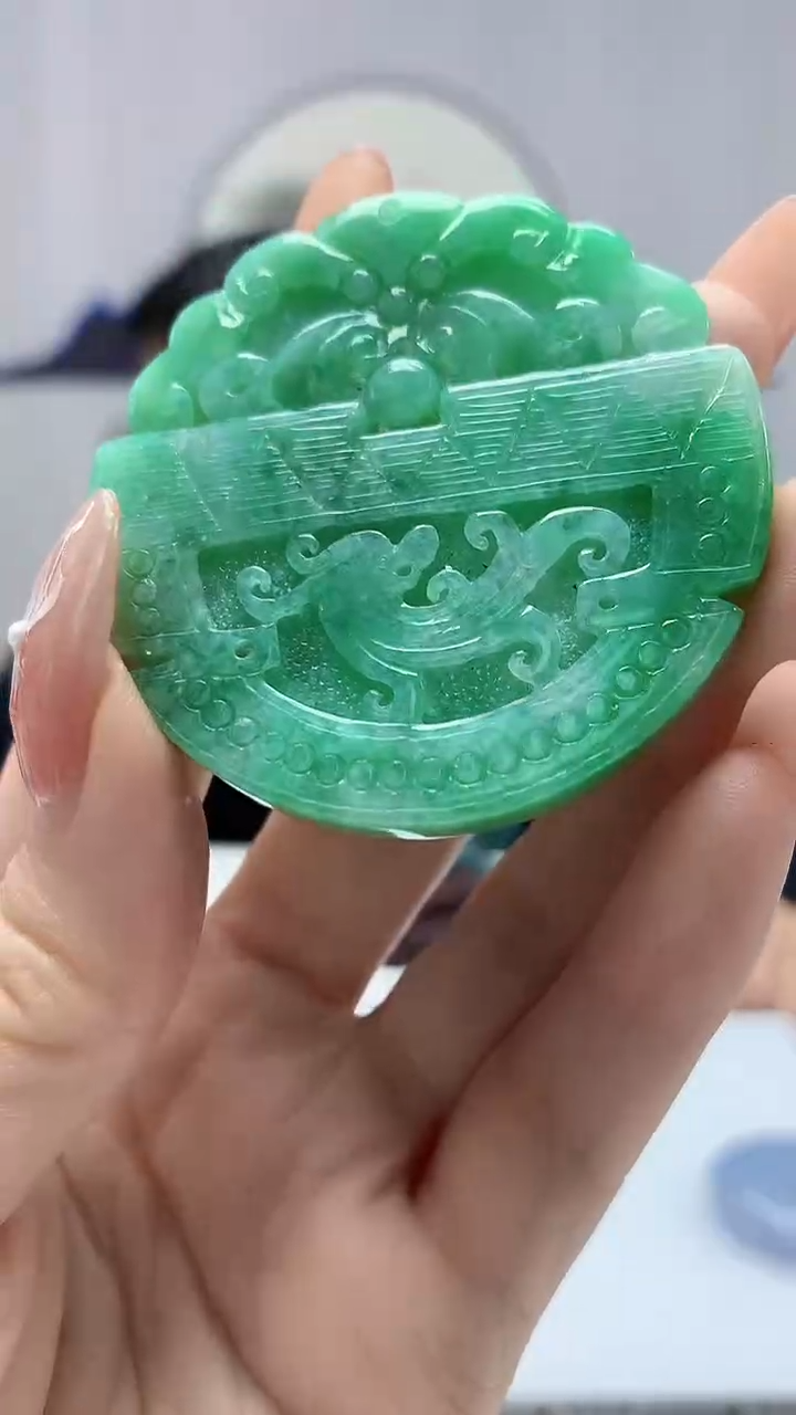 【闪购商品】定制翡翠未镶嵌5152DD-毛货挂件119