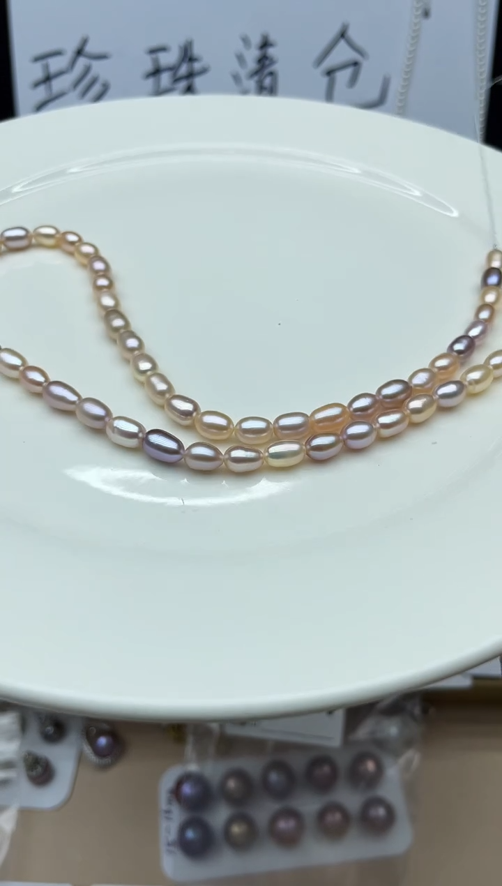 【闪购商品】淡水珍珠未镶嵌颈饰项链