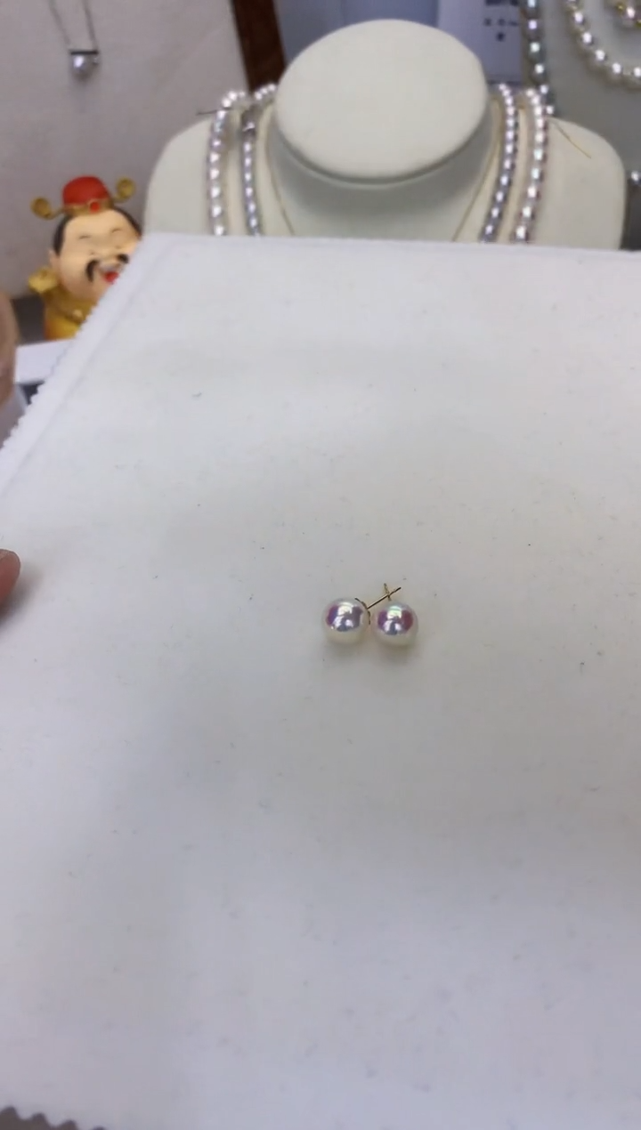 18K金镶嵌海水珍珠饰品8-8.5素钉定制