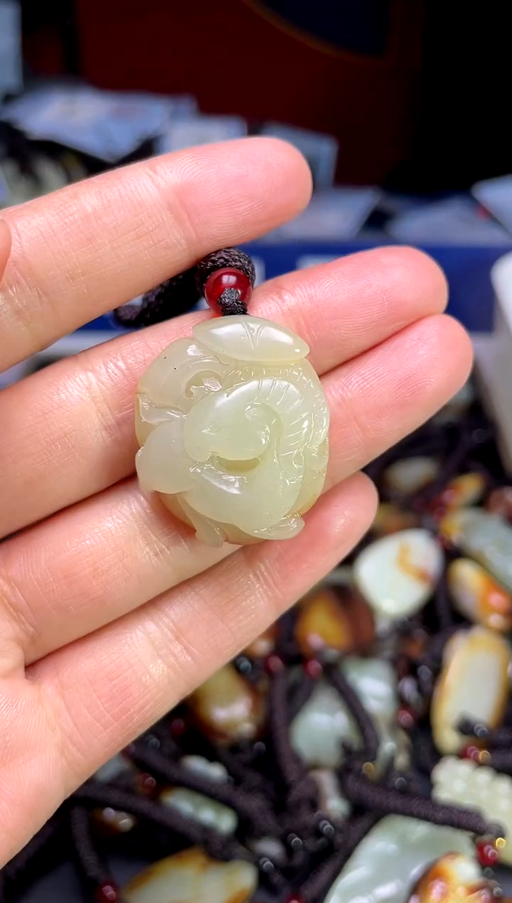 【闪购商品】和田玉颈饰未镶嵌123