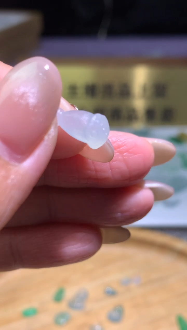 【闪购商品】定制翡翠未镶嵌毛货