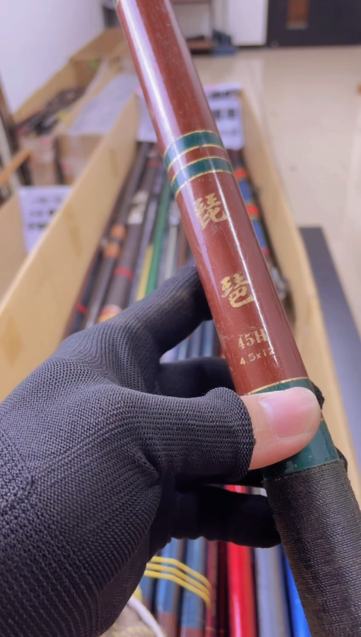 用****1孤品微瑕疵，以直播间讲解为准，+10元，发顺丰，慎拍。