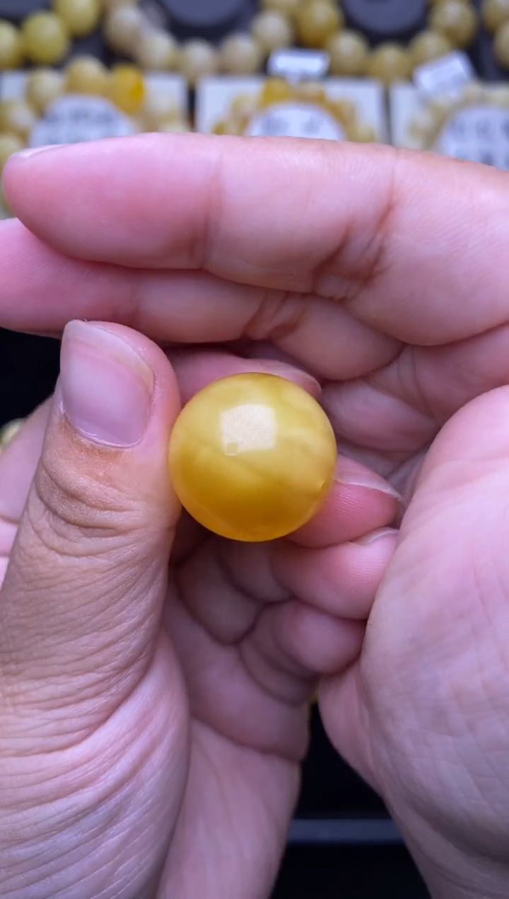 裸石琥珀未镶嵌大小姐珠宝严选