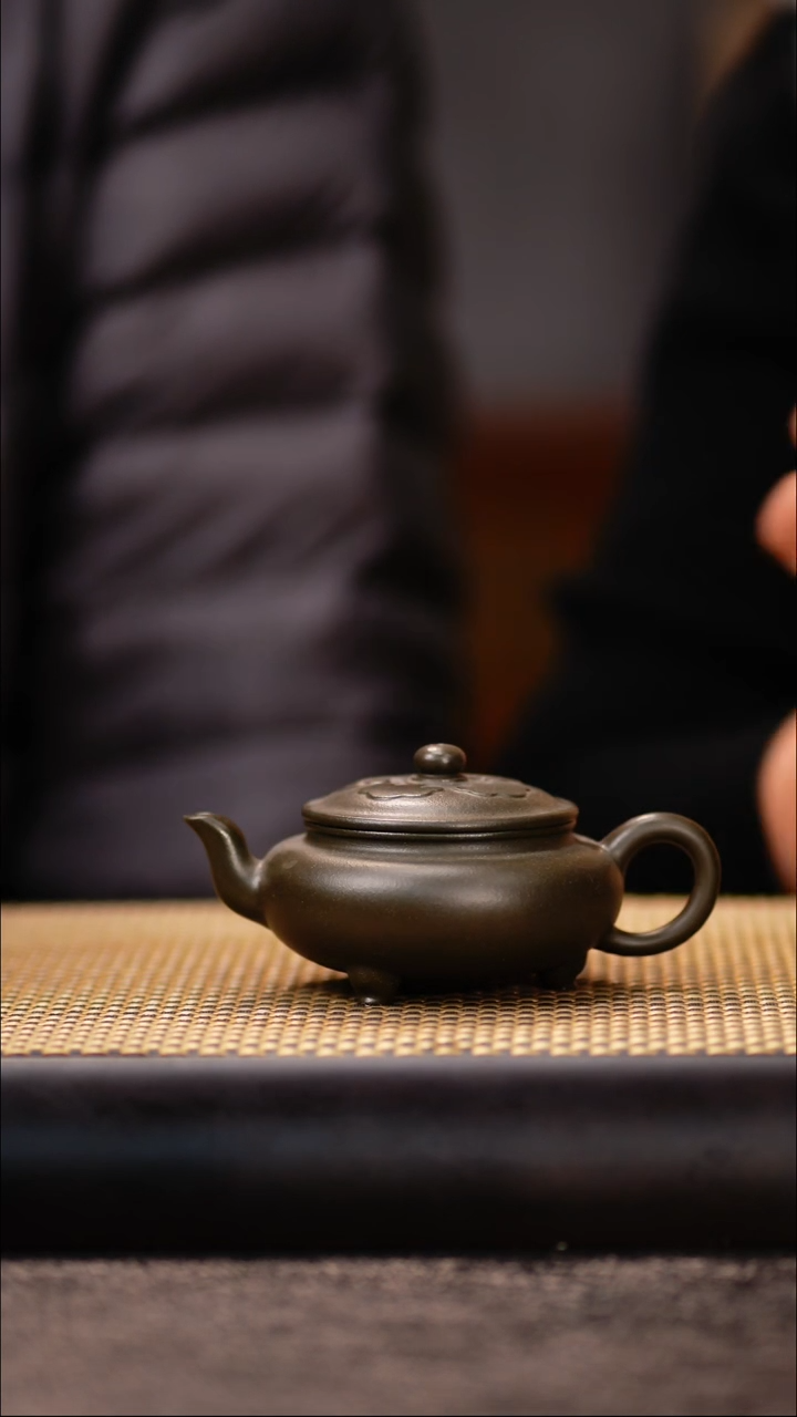 TZP52碧玉砂三足大彬如意