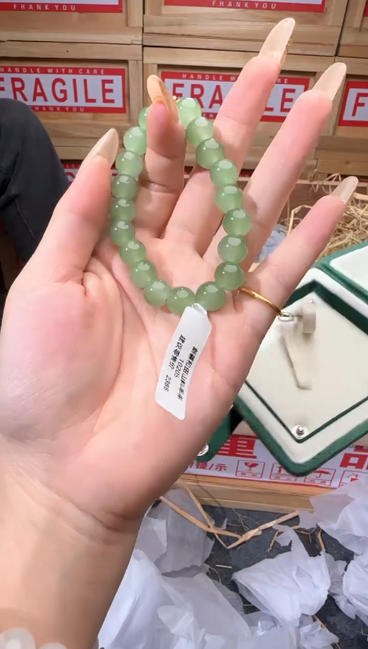 精美手串（无礼盒）