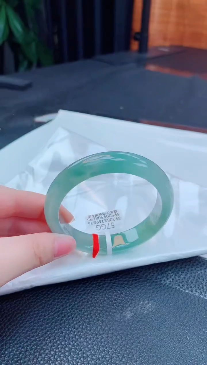 【闪购商品】翡翠手镯未镶嵌缅甸天然翡翠A货手镯