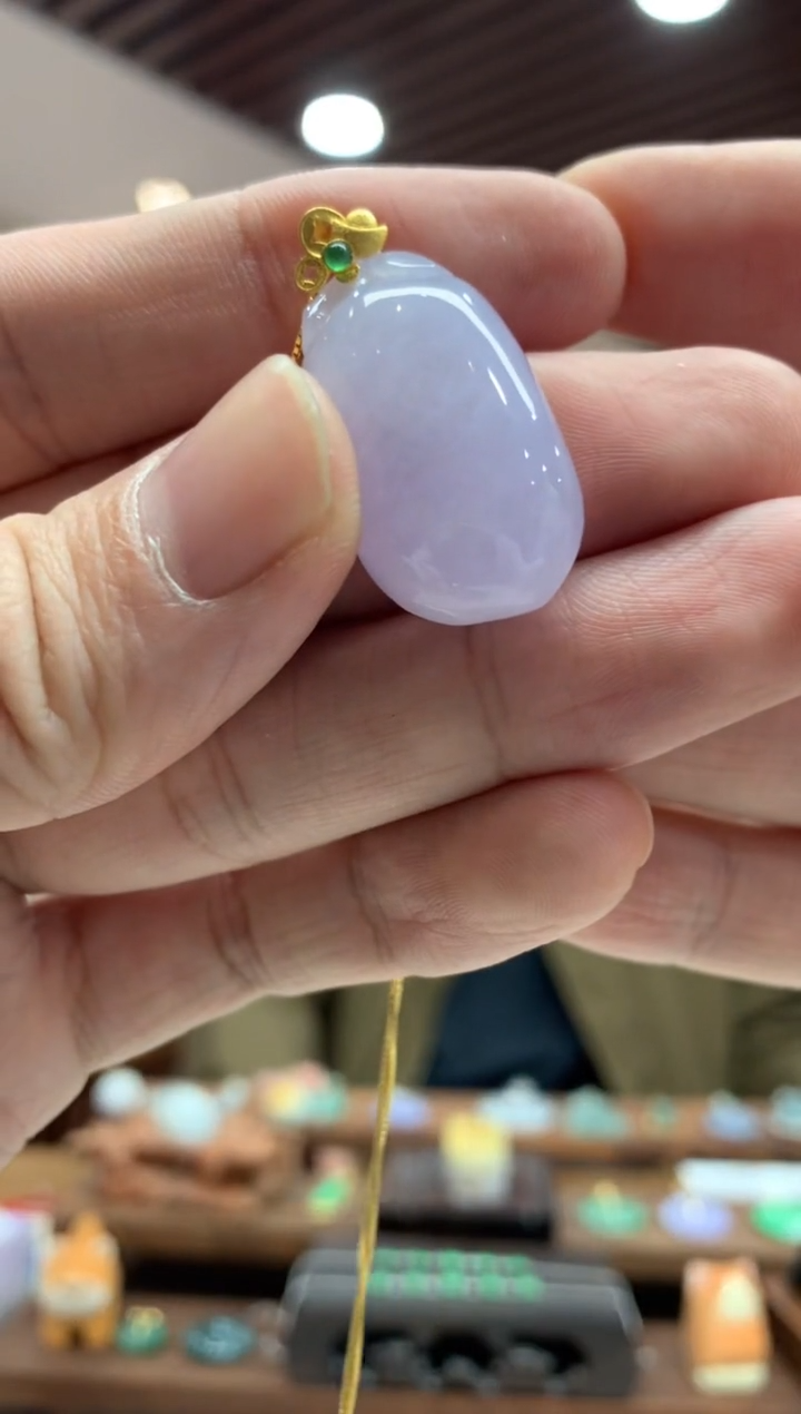 【闪购商品】翡翠吊坠(不含链)18K金镶嵌福瓜