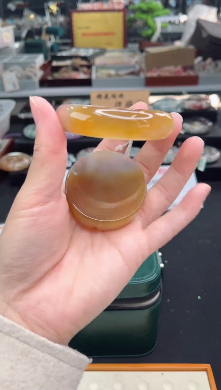 【闪购商品】石英质玉手镯未镶嵌54圈口（赠品镯心）6572127